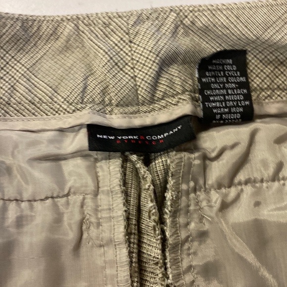 New York & Company Cropped Trouser Pant Capri plaid women’s size 6 - Picture 5 of 11